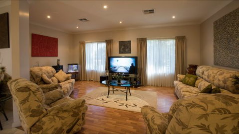 A Good Rest B And B - Tourism Caloundra 2